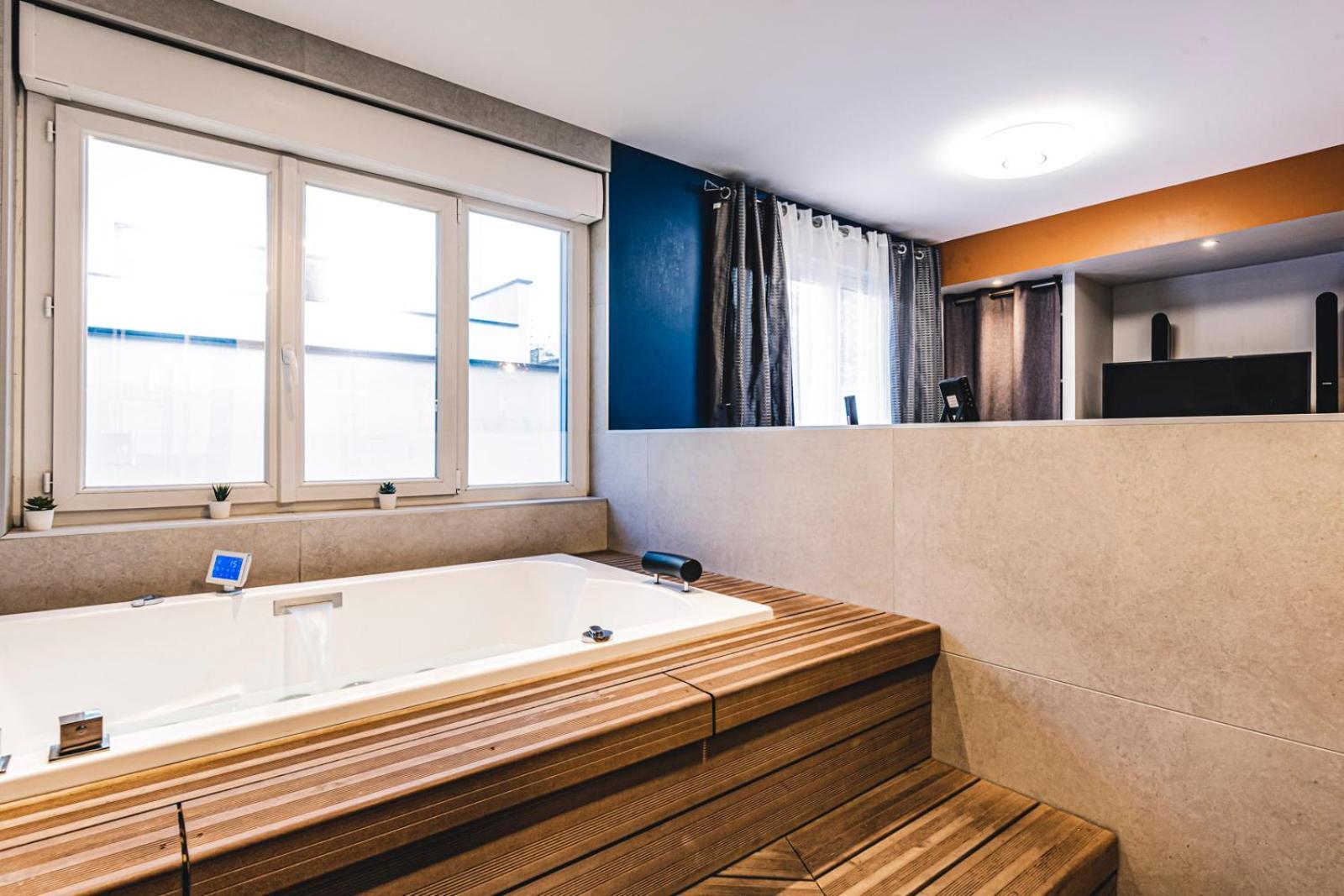 Mv Suite & Spa Reims Ngoại thất bức ảnh