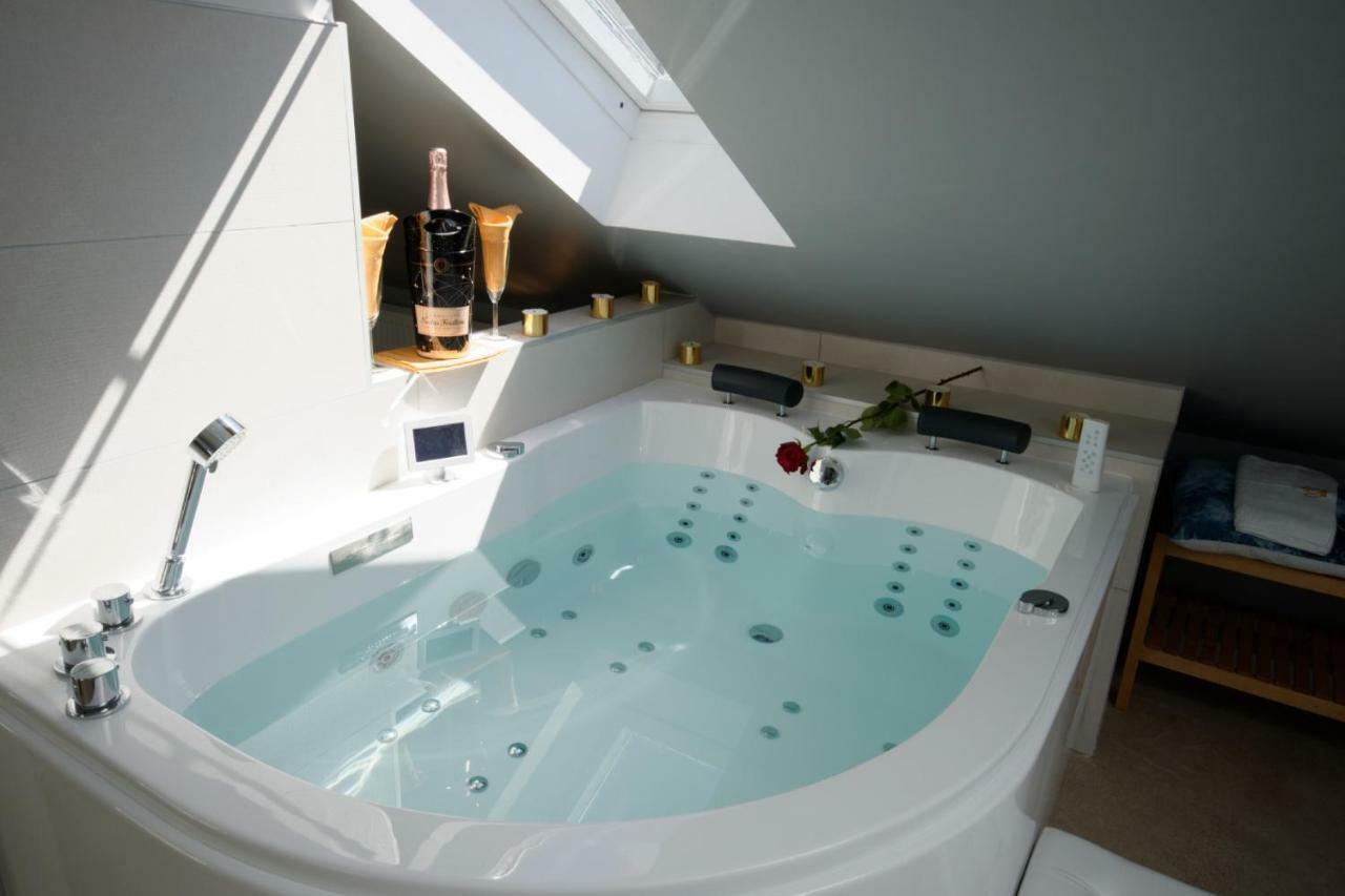Mv Suite & Spa Reims Ngoại thất bức ảnh